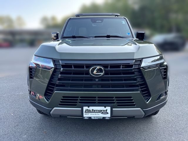 Used 2024 Lexus GX 550 AWD/4WD image 3