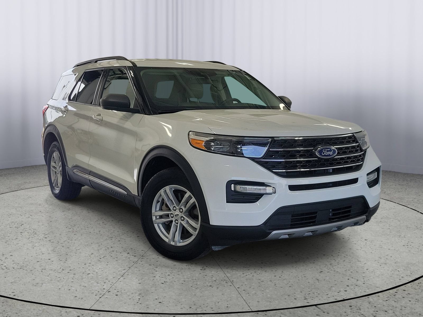 Certified 2022 Ford Explorer XLT w/ Equipment Group 202A AWD/4WD 360° Tour