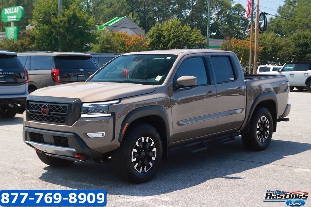 Used 2023 Nissan Frontier PRO-4X w/ Tow Package AWD/4WD image 3