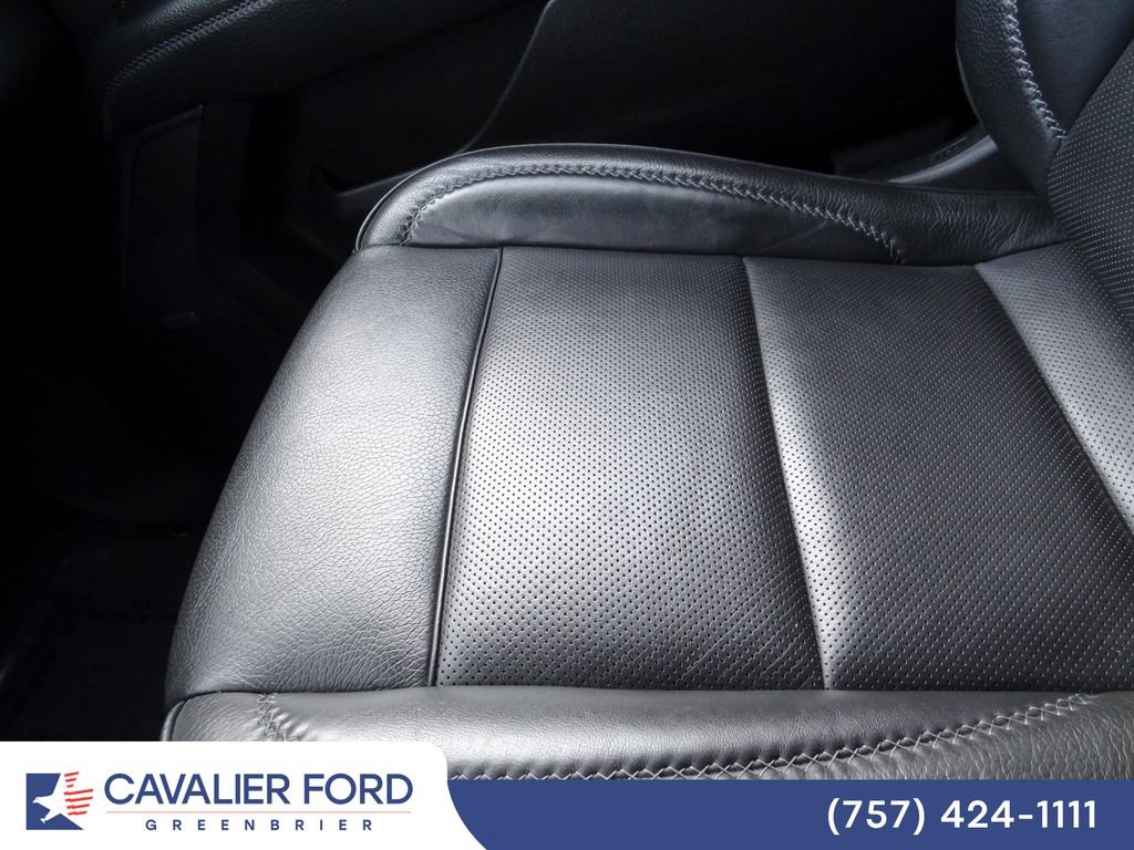 Used 2022 GMC Yukon XL Denali AWD/4WD image 37