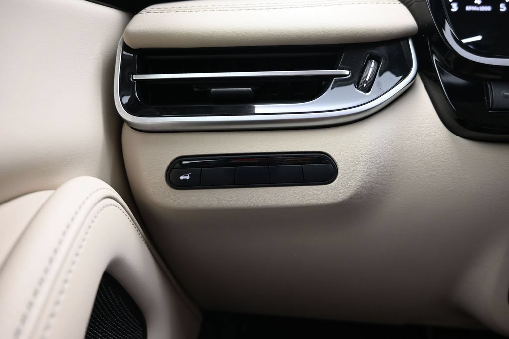 Used 2024 INFINITI QX60 Pure FWD image 23