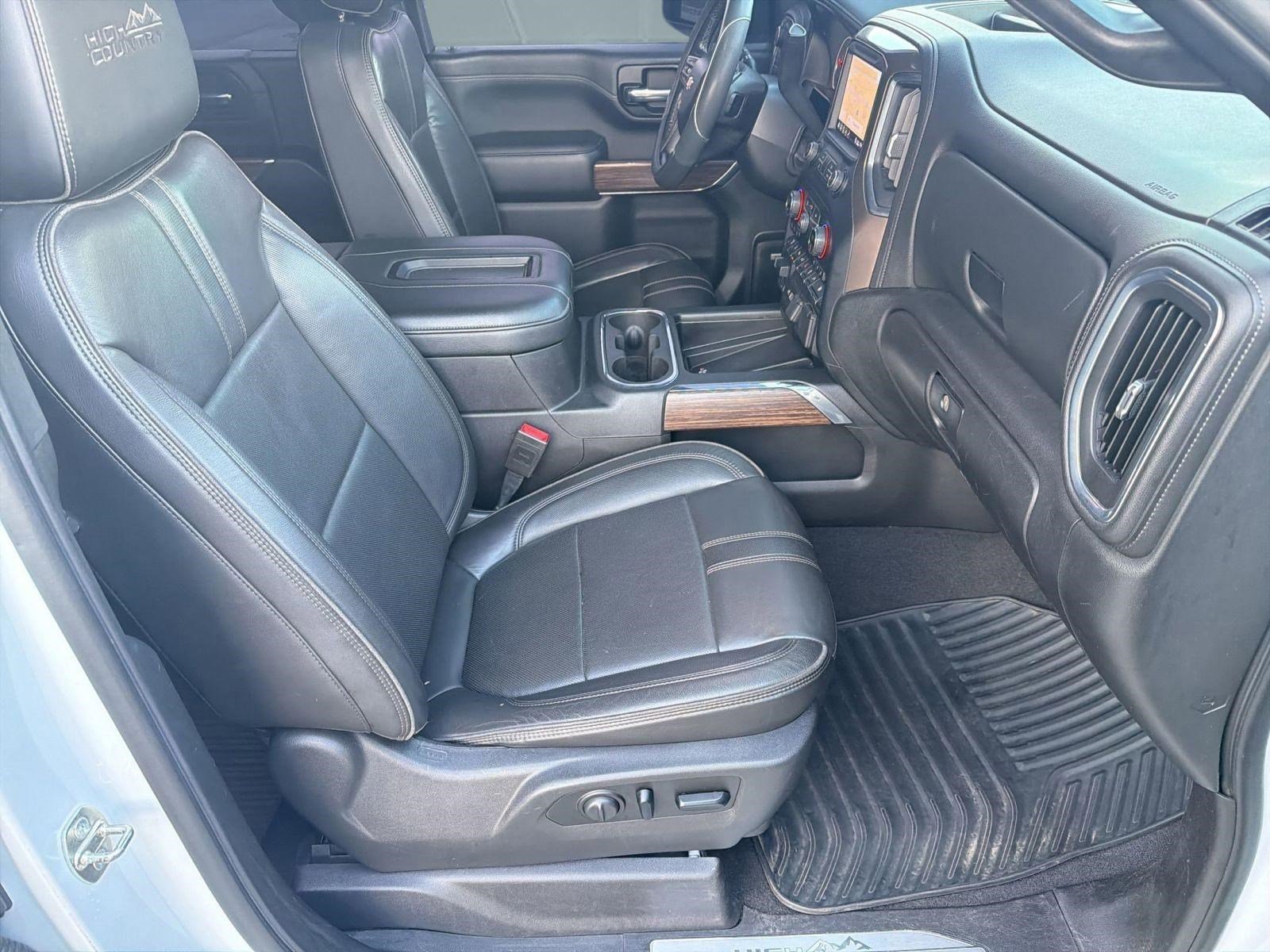 Used 2020 Chevrolet Silverado 2500 High Country w/ Technology Package image 29