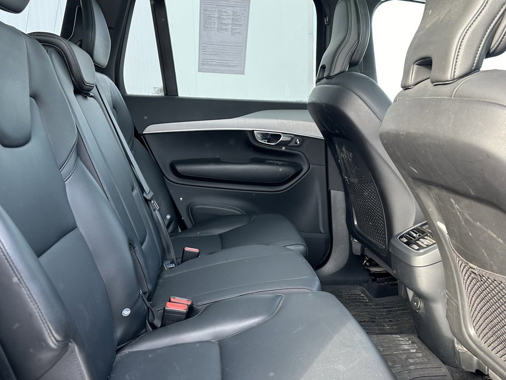 Used 2023 Volvo XC90 B5 Core w/ Protection Package Premier image 17