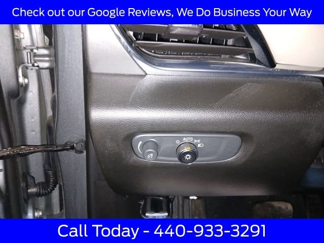 Used 2023 Chevrolet Traverse LS w/ Midnight/Sport Edition image 31