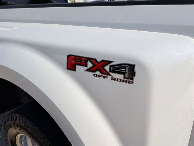 Certified 2022 Ford F350 4x4 Crew Cab DRW Super Duty image 36