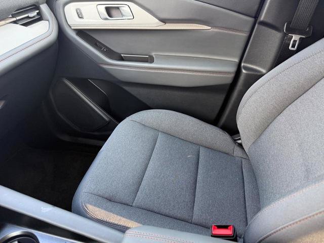 Certified 2026 Ford Explorer Active AWD/4WD image 21