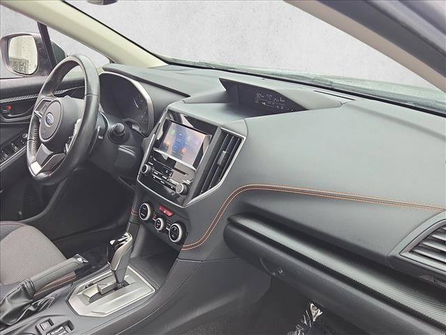 Used 2020 Subaru Crosstrek 2.0i Premium w/ Moonroof Package 2 AWD/4WD image 21