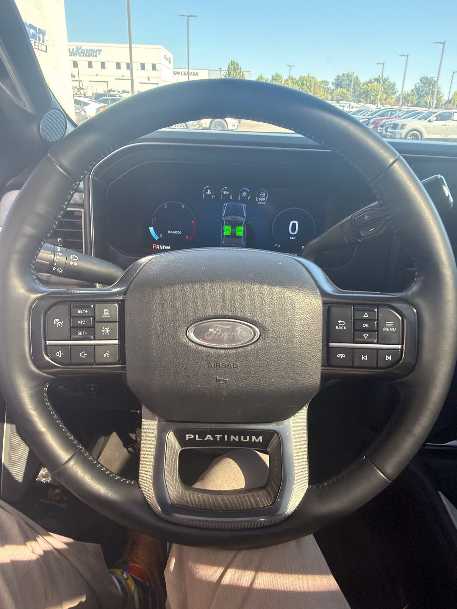 Certified 2025 Ford F450 Platinum w/ FX4 Off-Road Package AWD/4WD image 6