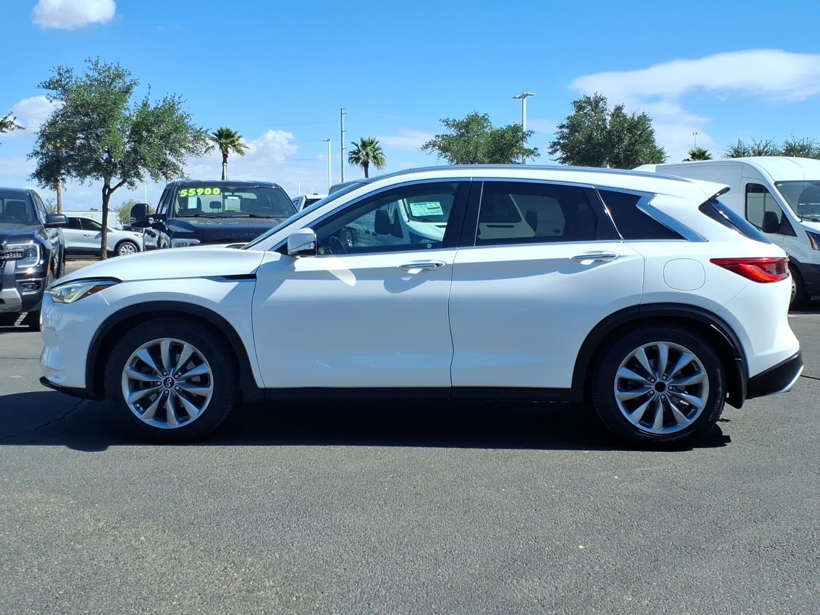 Used 2020 INFINITI QX50 Essential image 6