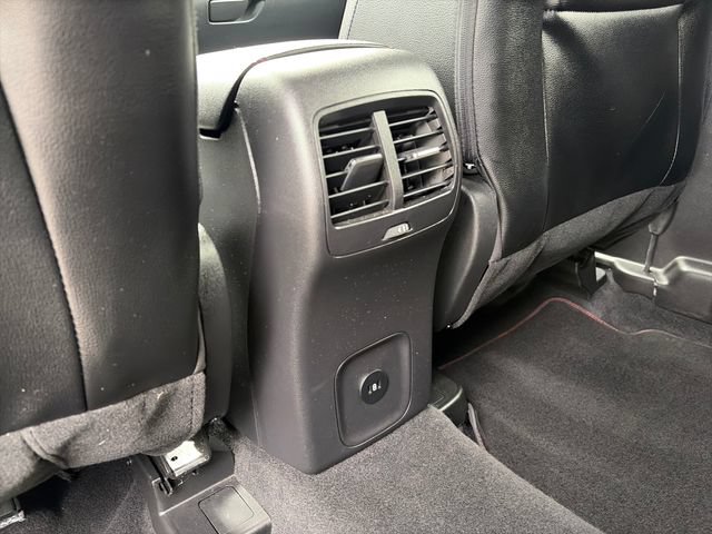 Certified 2023 Ford Escape ST-Line Elite w/ Premium Technology Package AWD/4WD image 37