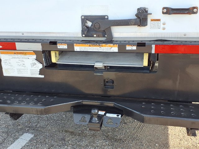 Certified 2022 Ford E-350 and Econoline 350 Super Duty RWD image 25