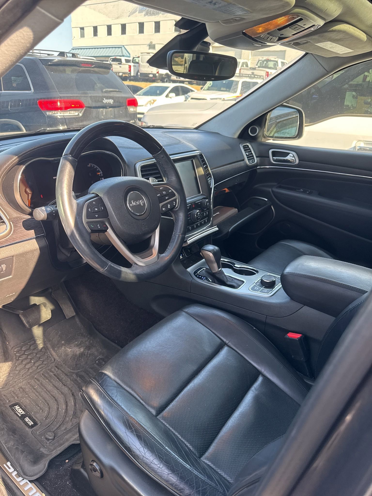 Used 2017 Jeep Grand Cherokee Summit w/ Platinum Series Group image 5