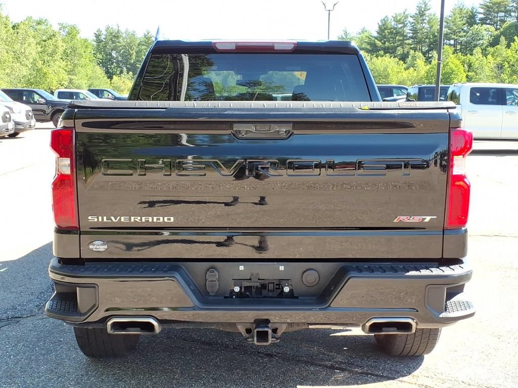 Used 2023 Chevrolet Silverado 1500 RST w/ Z71 Off-Road Package AWD/4WD image 5