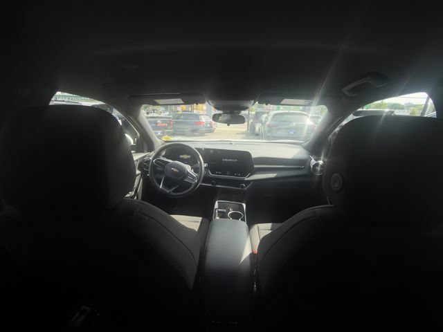 Used 2025 Chevrolet Equinox LT FWD image 25