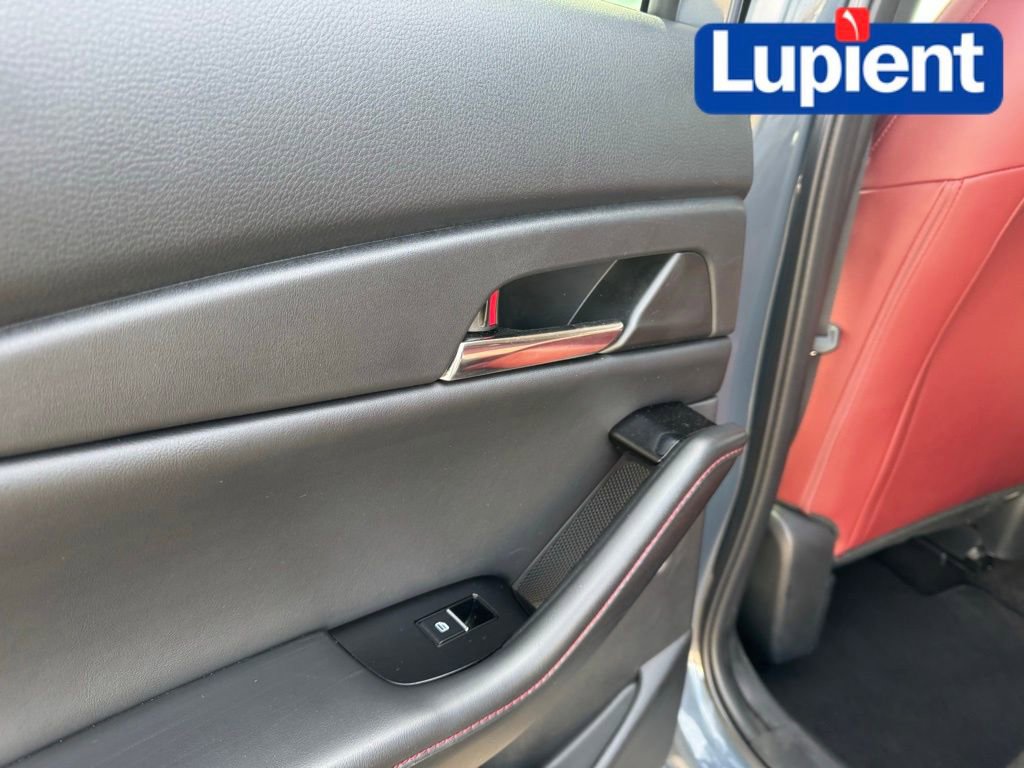 Used 2025 MAZDA CX-30 AWD 2.5 S w/ Preferred Package image 23