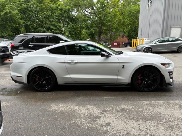 Certified 2021 Ford Mustang Shelby GT500 w/ Technology Package RWD image 3