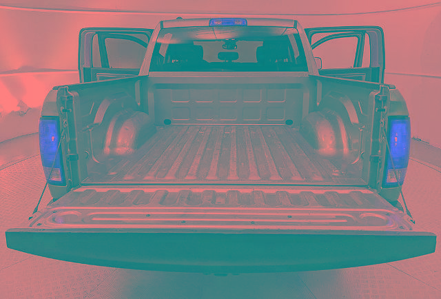 Used 2023 RAM 1500 Classic SLT image 7