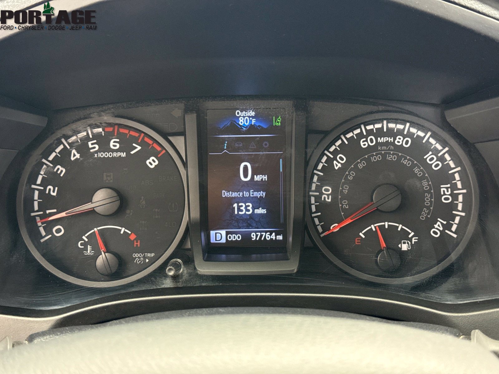 Used 2020 Toyota Tacoma SR5 AWD/4WD image 7