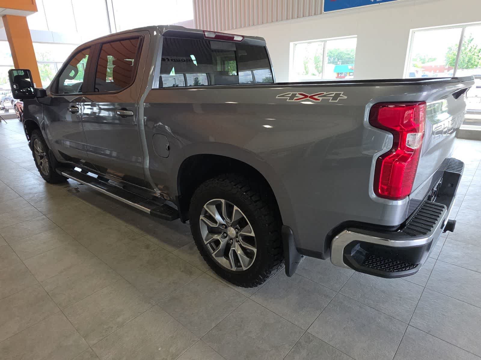 Used 2021 Chevrolet Silverado 1500 LT w/ True North Edition Plus AWD/4WD image 13