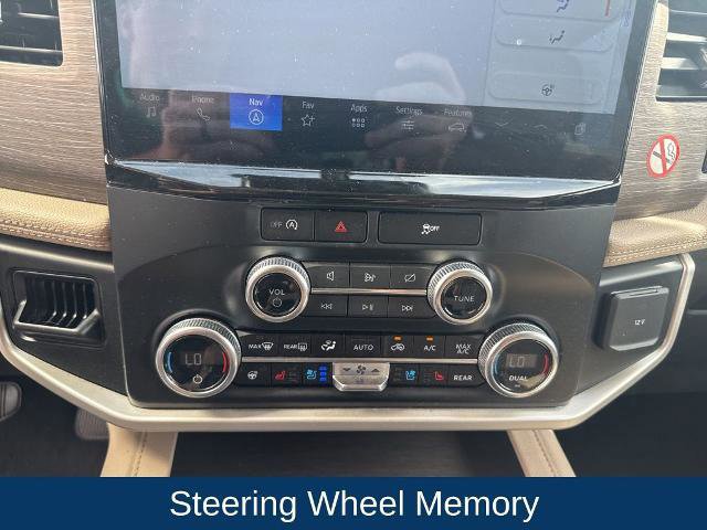 Certified 2024 Ford Expedition Limited image 28