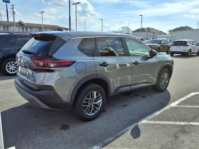 Used 2023 Nissan Rogue S image 3