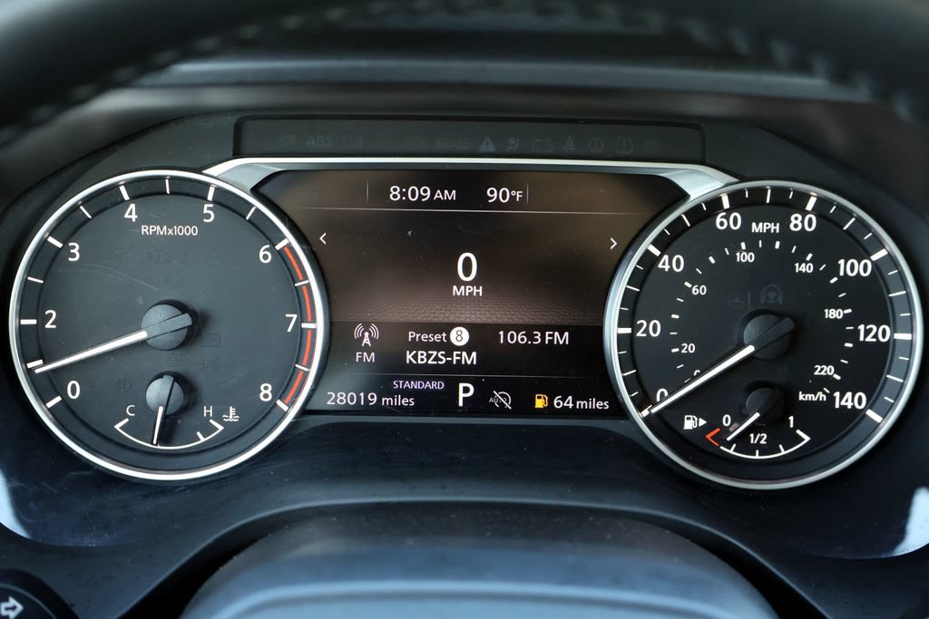 Used 2025 Nissan Rogue SV FWD image 34