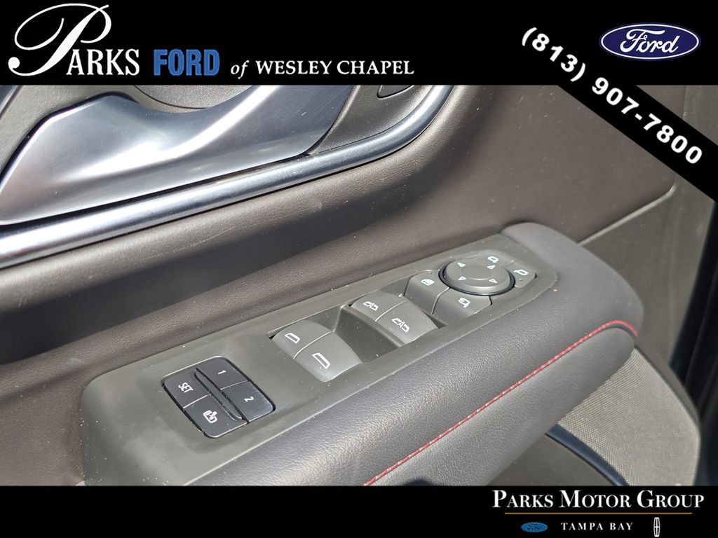 Used 2022 Chevrolet Tahoe RST w/ Luxury Package image 19