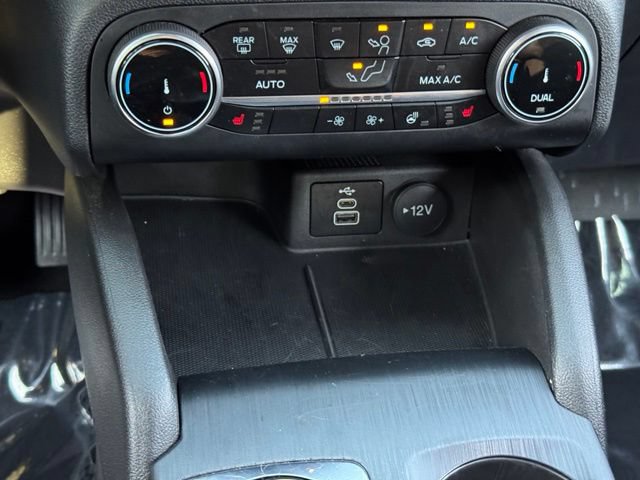 Certified 2025 Ford Escape ST-Line Select AWD/4WD image 14