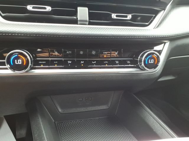 Used 2026 Chevrolet Equinox LT w/ Convenience Package II FWD image 19