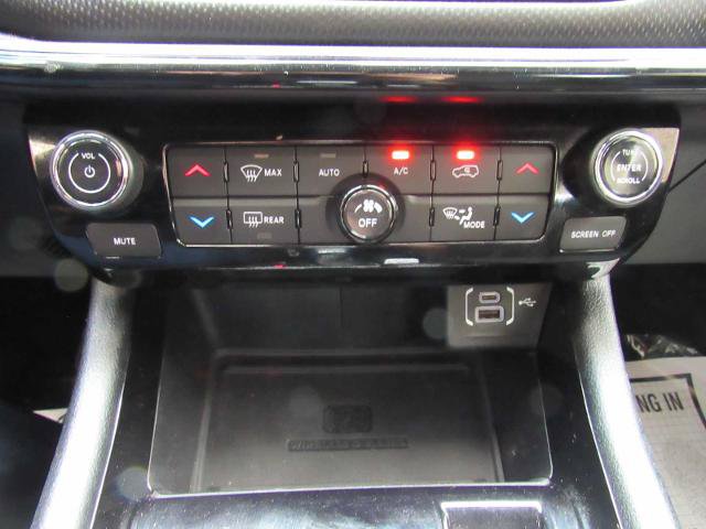 Used 2023 Jeep Compass Latitude w/ Convenience Group AWD/4WD image 12