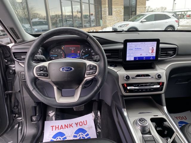Certified 2023 Ford Explorer XLT w/ Equipment Group 202A image 5