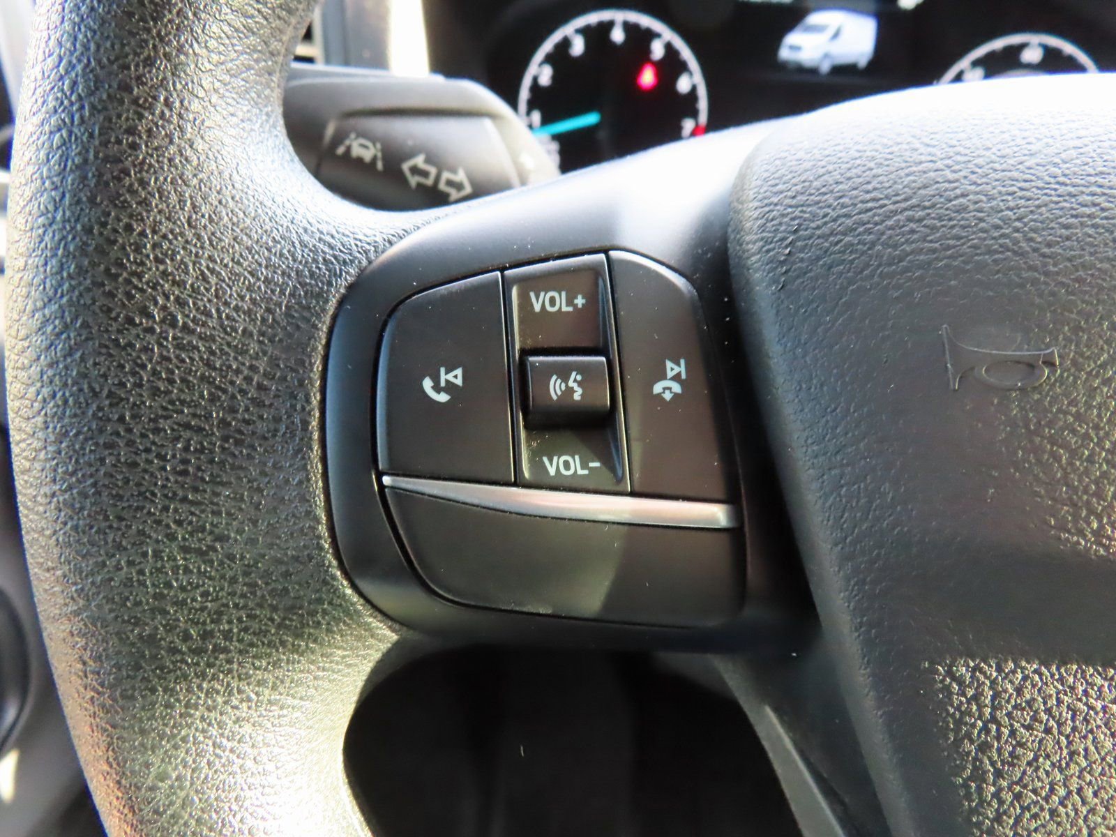 Certified 2023 Ford Transit 150 Low Roof AWD w/ Exterior Upgrade Package image 17