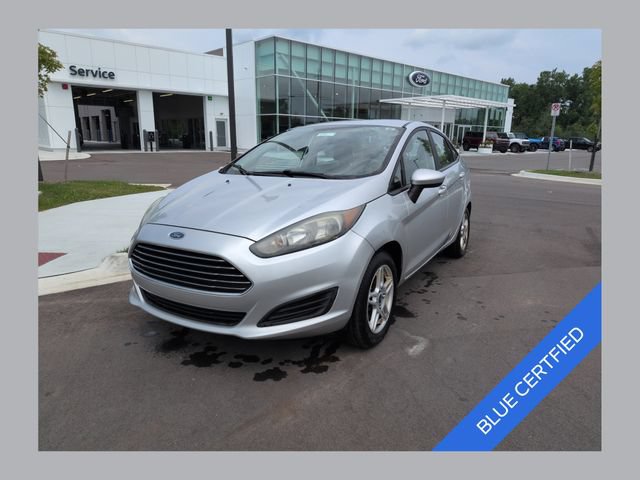 Certified 2017 Ford Fiesta SE FWD image 1