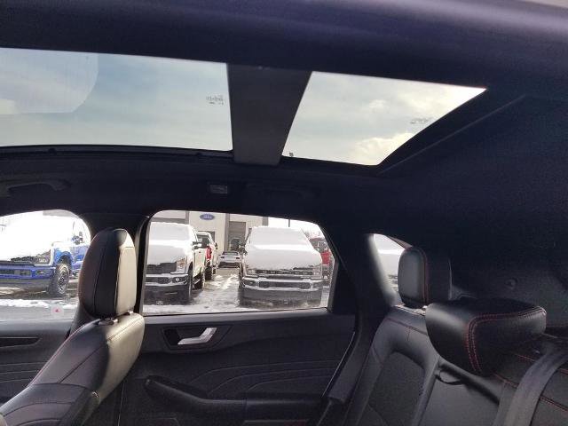 Certified 2023 Ford Escape ST-Line Elite w/ Class II Trailer Tow Package image 18