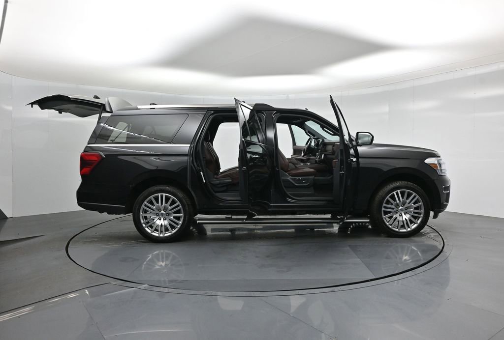 Certified 2024 Ford Expedition Max Limited image 5