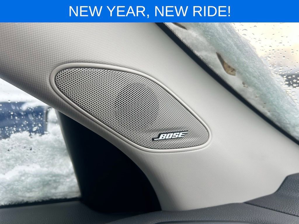 Used 2023 Honda Pilot Touring image 14