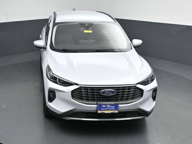 Certified 2025 Ford Escape Platinum AWD/4WD image 24