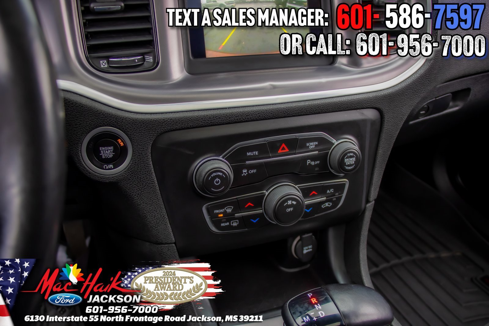 Used 2020 Dodge Charger SXT w/ Blacktop Package image 17