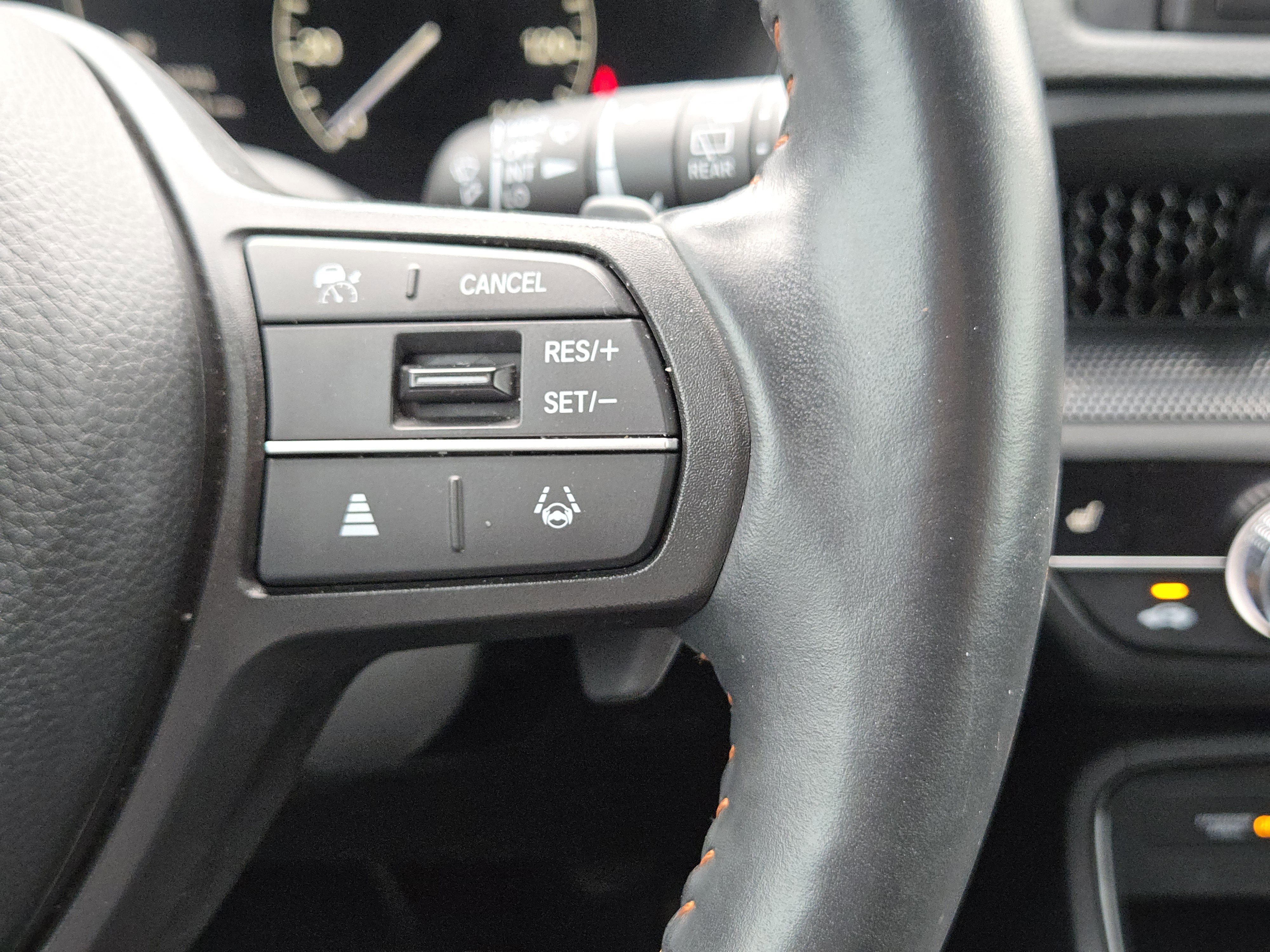 Used 2024 Honda CR-V Sport image 28