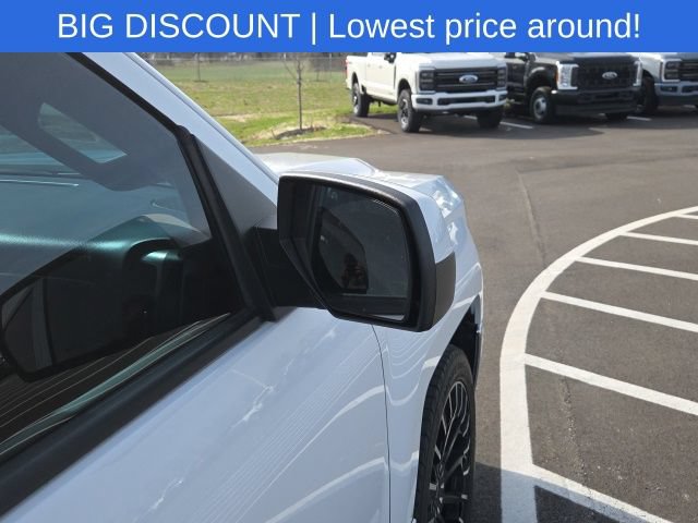 Used 2018 Chevrolet Silverado 1500 LT w/ All Star Edition AWD/4WD image 7
