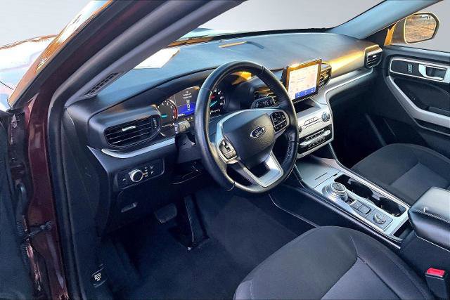 Certified 2022 Ford Explorer XLT image 18