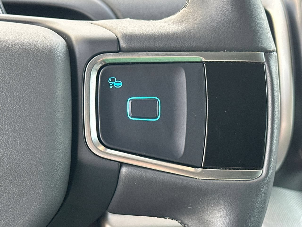 Certified 2025 Ford Expedition Max Active RWD image 28