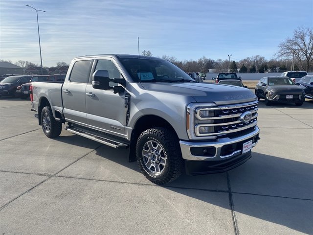 Certified 2023 Ford F350 Lariat AWD/4WD image 7