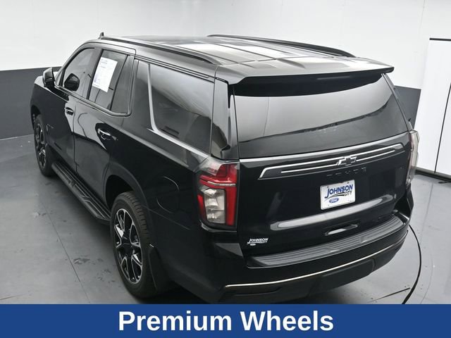 Used 2021 Chevrolet Tahoe RST w/ Luxury Package AWD/4WD image 28