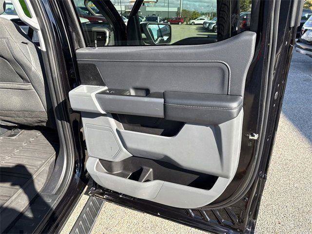 Certified 2023 Ford F150 XLT w/ Equipment Group 302A High image 19