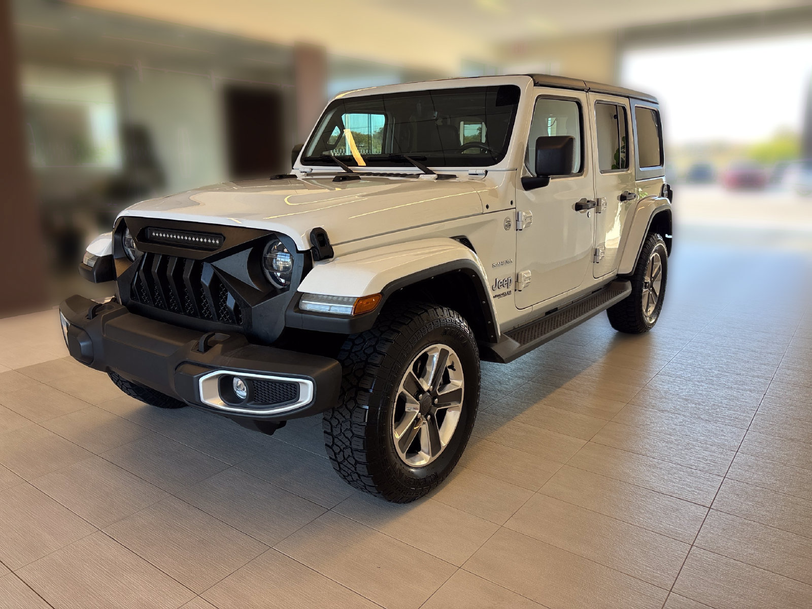 Used 2022 Jeep Wrangler Unlimited Sahara w/ LED Lighting Group AWD/4WD image 4