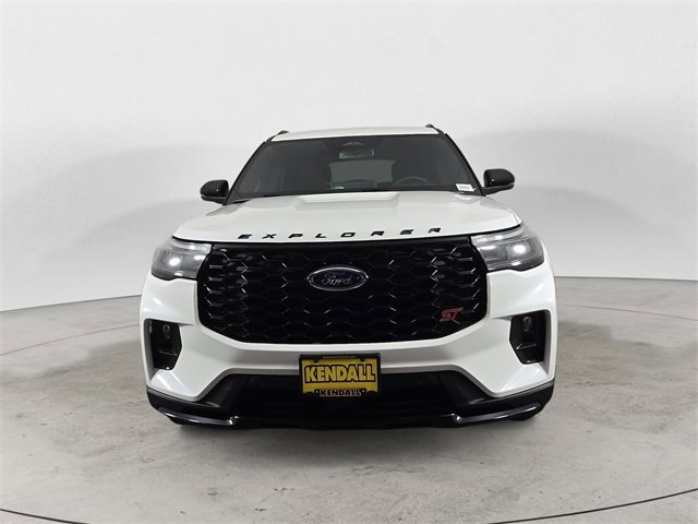 Certified 2025 Ford Explorer ST image 8