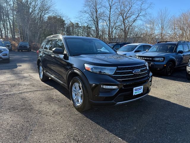 Certified 2022 Ford Explorer XLT w/ Equipment Group 202A