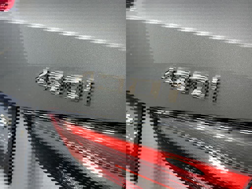 Used 2023 BMW 430i Convertible image 10