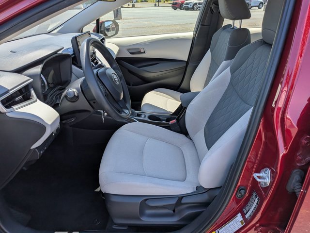 Used 2022 Toyota Corolla LE FWD image 15